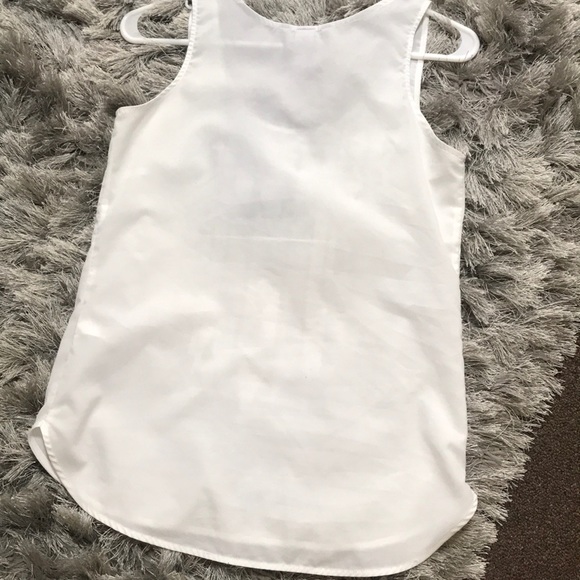 Blouse - Picture 2 of 2